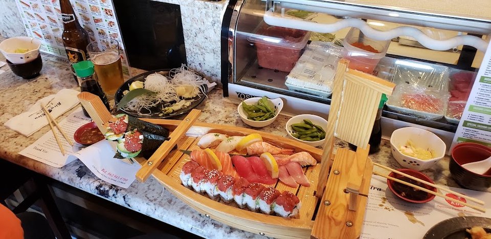 Sushi Boat